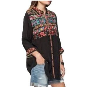 Jonny Was Floral Embroidered Black Women's Top